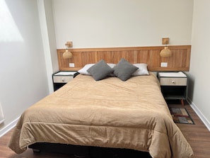 Individually decorated, laptop workspace, iron/ironing board, free WiFi - Casa Corrales by Wynwood House (Andahuaylillas)