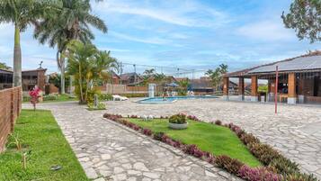 Chalet | Pool | Outdoor pool