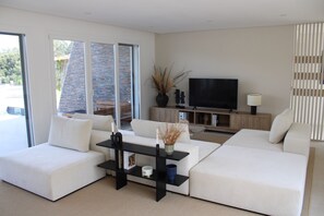 TV - Casa Alto Horizonte - Ponte de Lima (estoraos)