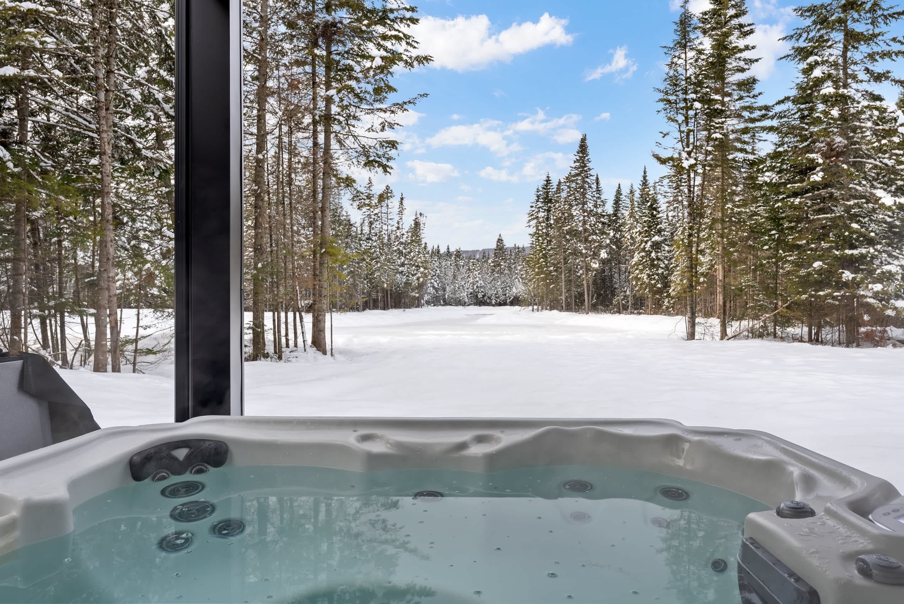 Bain à remous extérieur