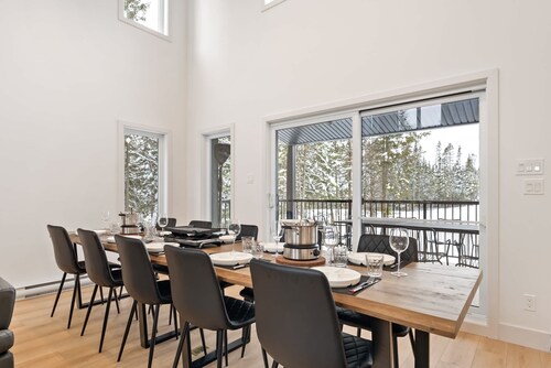 Villa sur le Lac| Private Spa & Waterfront