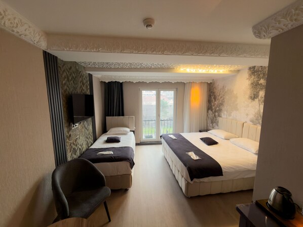 Basic Triple Room | Free WiFi - steelbutikotel (Kocasinan)