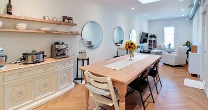 Chic Retreat Downtown Meaford 2 min to Georgian bay and ~20 min to ski hills