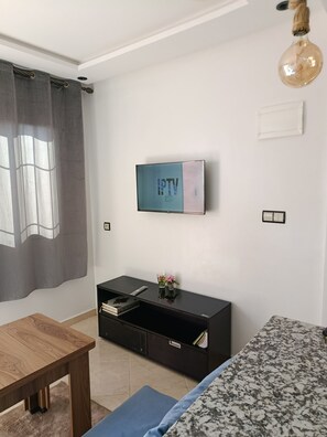 Interior - Delightful 1-bedroom apartment in vibrant Agadir (agadir)