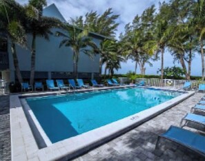 Outdoor pool - South Seas Island Resort, Plantation Beach Club, located on Sunset Beach (Captiva)