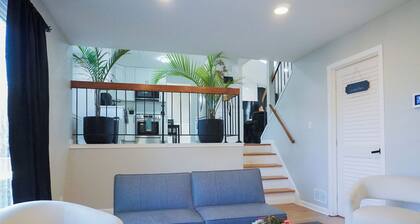 Cul de sac jacuzzi home