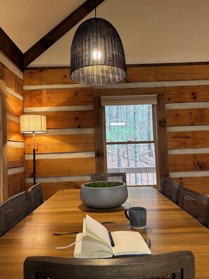 Dining - Secluded Cabin in Aska Adventure Area (Cherry Log)
