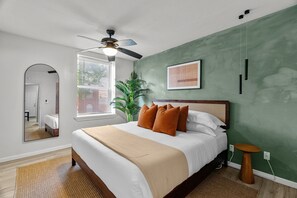 Iron/ironing board, free WiFi, bed sheets