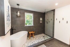 Shower, hair dryer, bidet, towels - Spacious & Updated Rare Cape Cod Find. Wellness room. (Brewster)