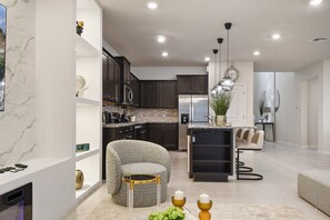Casa, accessibile ai disabili | 8 camere