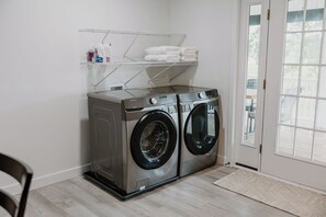 Interior - Enjoyable 4-bedroom house 2 minutes from the Famous Port royal speed (Mifflintown)