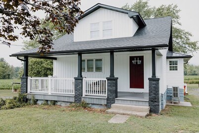 Enjoyable 4-bedroom house 2 minutes from the Famous Port royal speed