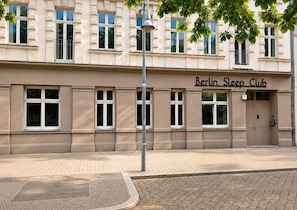 Front of property - Berlin Sleep Club (Berlin)