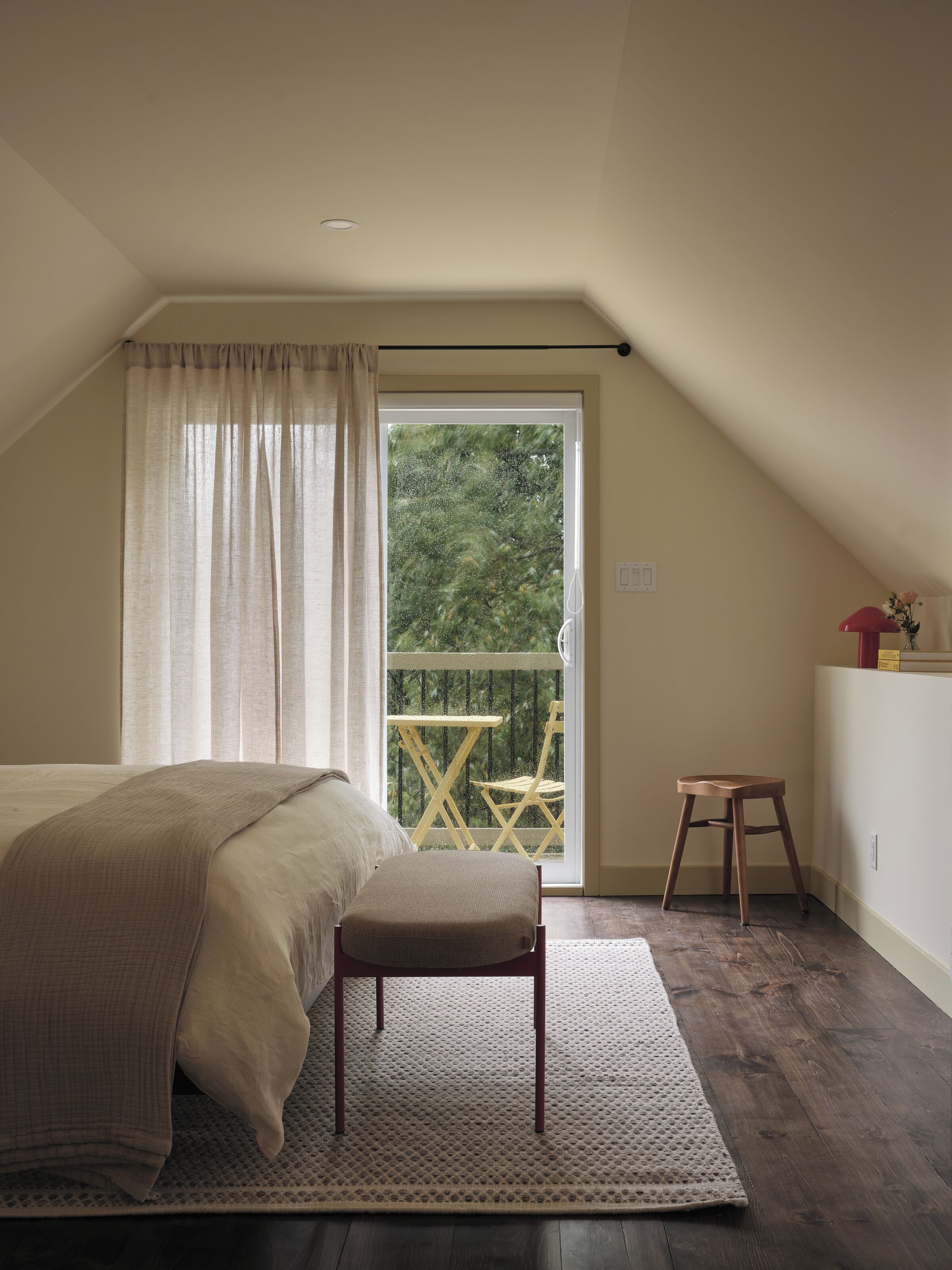 Double Room, Balcony, Garden View | Iron/ironing board, free WiFi