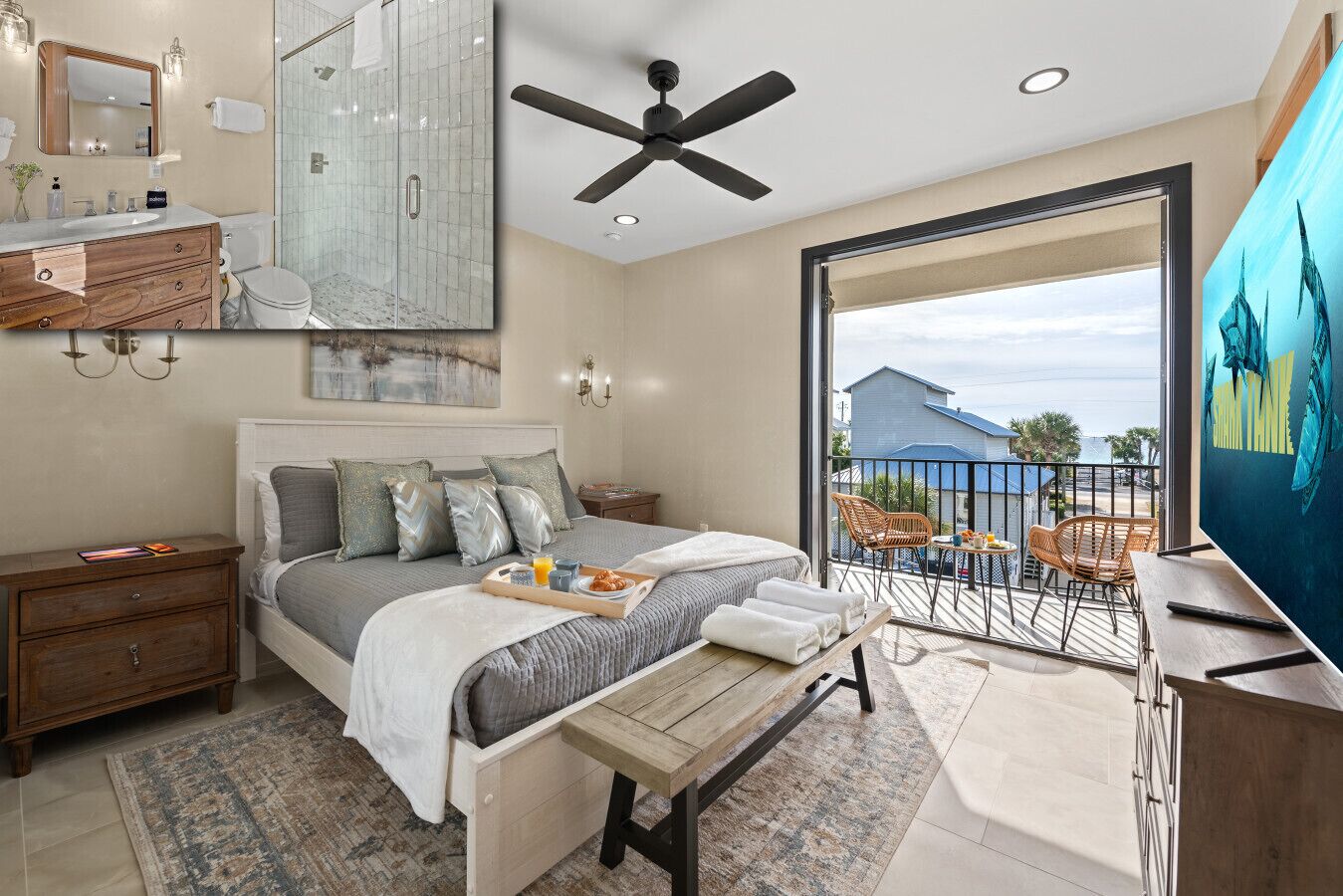 Escritorio, tabla de planchar con plancha, cuna de viaje y wifi