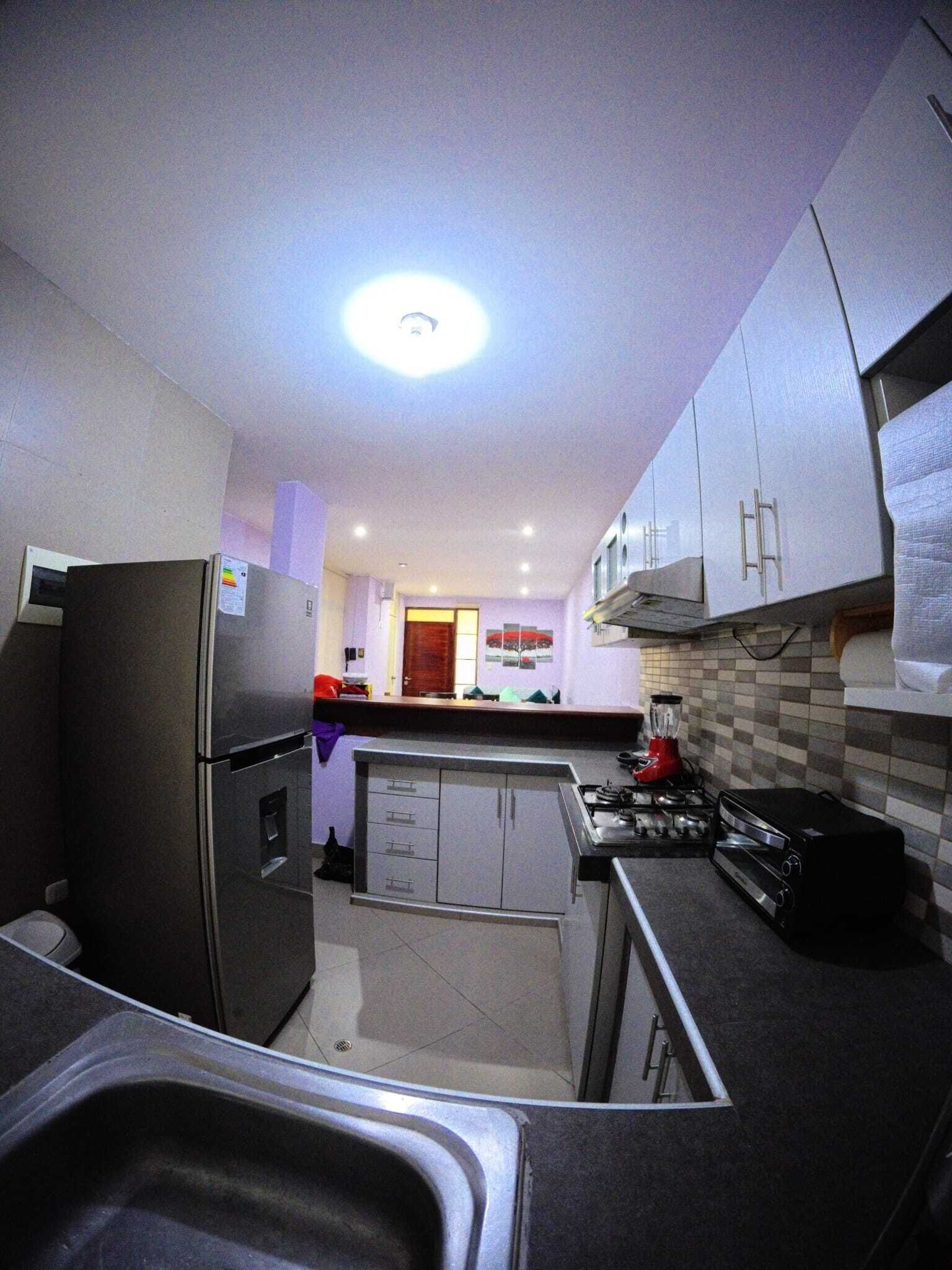 Fridge, microwave, oven, coffee/tea maker