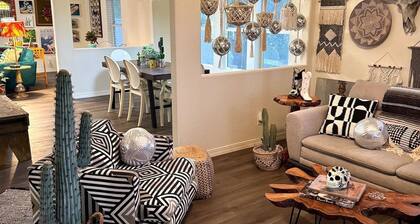 Desert Oasis: Pool Spa Fire Pit * 1hr Death Valley