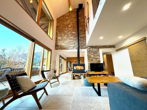 Chalet Blanc Sommets 10 pers. vue panoramique idéal pour un séjour en groupe !