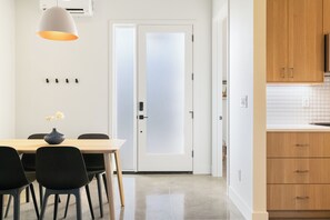 Dining - Brand New Sellwood/Moreland Contemporary (Portland)