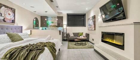 Schreibtisch, Bügeleisen/Bügelbrett, WLAN, Bettwäsche