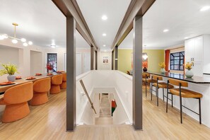 Dining - Secluded! Hot Tub, Sauna, Game Room, Golf, Firepit, Great for groups, Sleeps 20! (Colorado Springs)