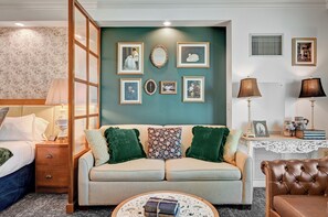 Luksus-studiosuite, tekjøkken, byutsikt | Oppholdsområde