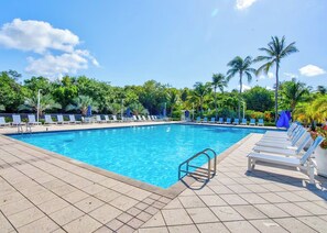 Pool - Ocean Pointe - Pool, Hot Tub, View, Beach, Parking (Tavernier)