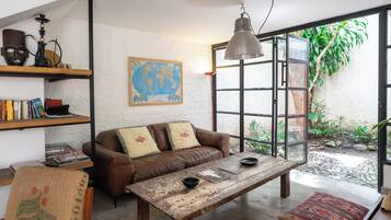 Townhome | Living room