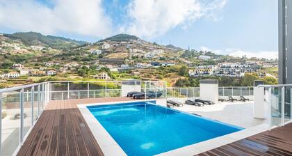 Sunflower Gem by Homie