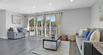 Spacious 4BR Home w/ Heated Pool & Pickleball Court on 5-Acre Estate