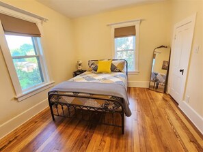 4 bedrooms, iron/ironing board, travel crib, free WiFi