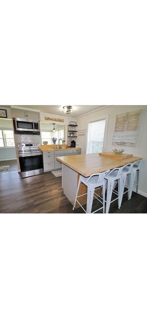 Microwave, oven, stovetop