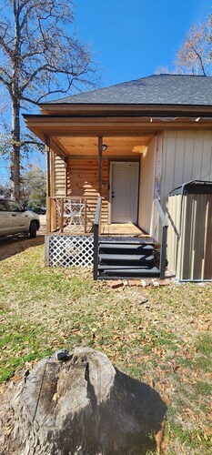  Cozy little home at the heart of Statesboro GA