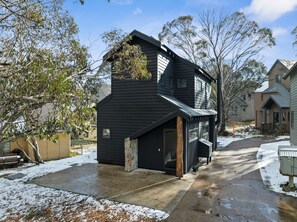 Exterior - Alpine Vision Chalet (Dinner Plain)