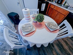 Dining - COZY STAY D
Near Fort Campbell, APSU, exit 1 & 4, 2bed Apartment, Self Checking (Clarksville)