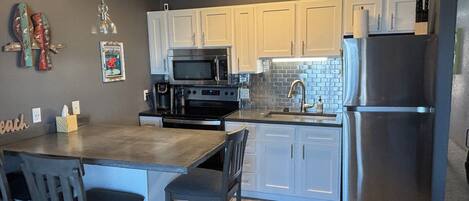 Microwave, oven, stovetop, dishwasher