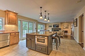 Interior - Beautiful Lakefront Retreat w/ Deck & Views! (Newton)