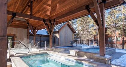 3 Minute Walk to Town & Lifts - Outdoor Pool & Hot Tubs -Newly Listed - Peak 9