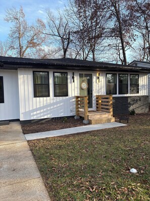 تفاصيل الفندق من الخارج