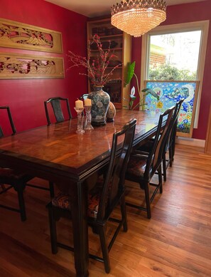 Dining - Alpaca Farm, Japanese Garden, Family Friendly
3-bedroom bed & breakfast (Spotsylvania Courthouse)