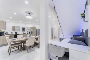 Interior - Maho Beach 3BR Villa | Huge Terrace & Runway View (Simpson Bay)