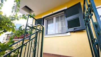 House, Smoking | 1 bedroom