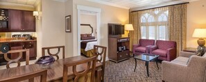 TV - "World Cup HQ: 1-Bedroom Suite for 4, Steps from Lumen Field & Seattle’s Best!" (Seattle)