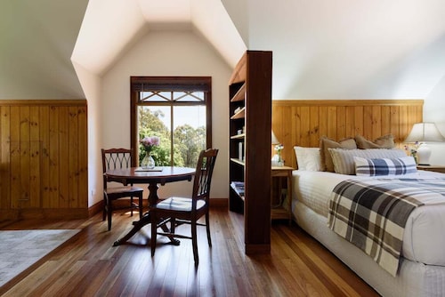 Villa Marche: A Private Riverside Retreat