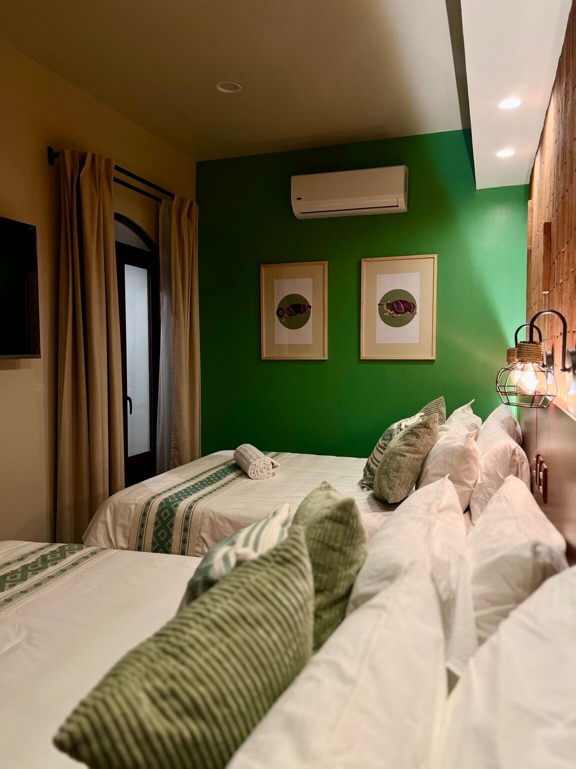 Superior-dobbeltværelse - balkon - byudsigt | Gratis Wi-Fi