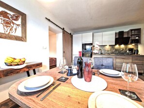 Dining - Apartment August by Interhome (Strass im Zillertal)