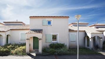 Villa | Bahagian luar