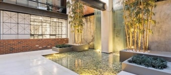 Kings Retreat on King Street