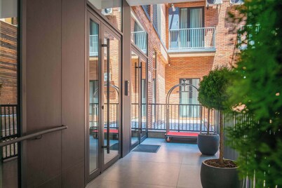 Deluxe One-Bedroom Balcony Suite with Kitchen