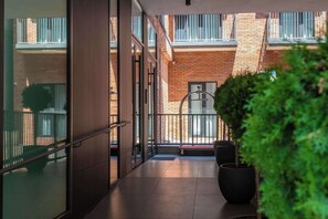 Interior - Studio Balcony Suite with Kitchen (T'bilisi)